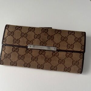 Gucci Tan and Brown Wallet
